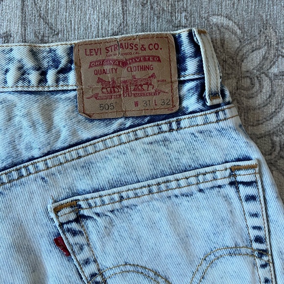 Levi’s 505 Jean Shorts - Picture 9 of 9